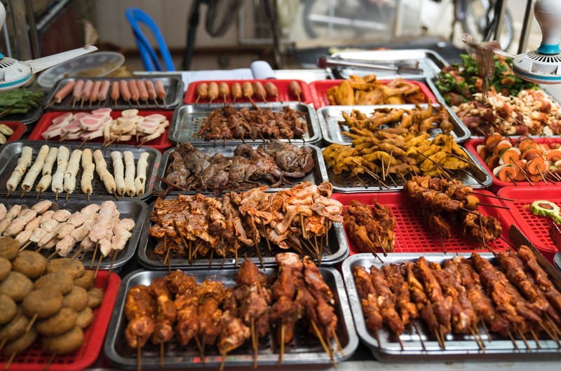 Rekomendasi peluang usaha di Bali yang bikin sukses Berjualan street food