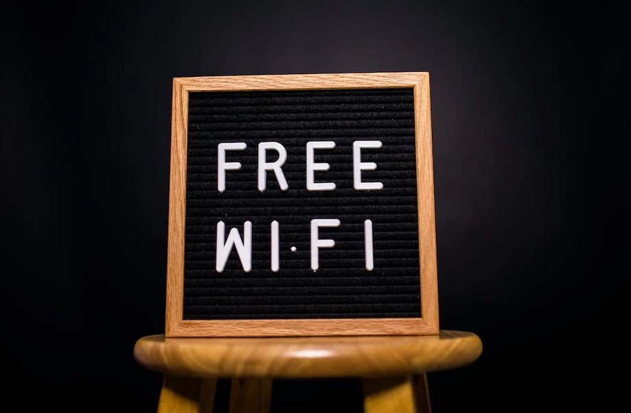 Cara Sukses Menjalankan Bisnis Wifi di Rumah